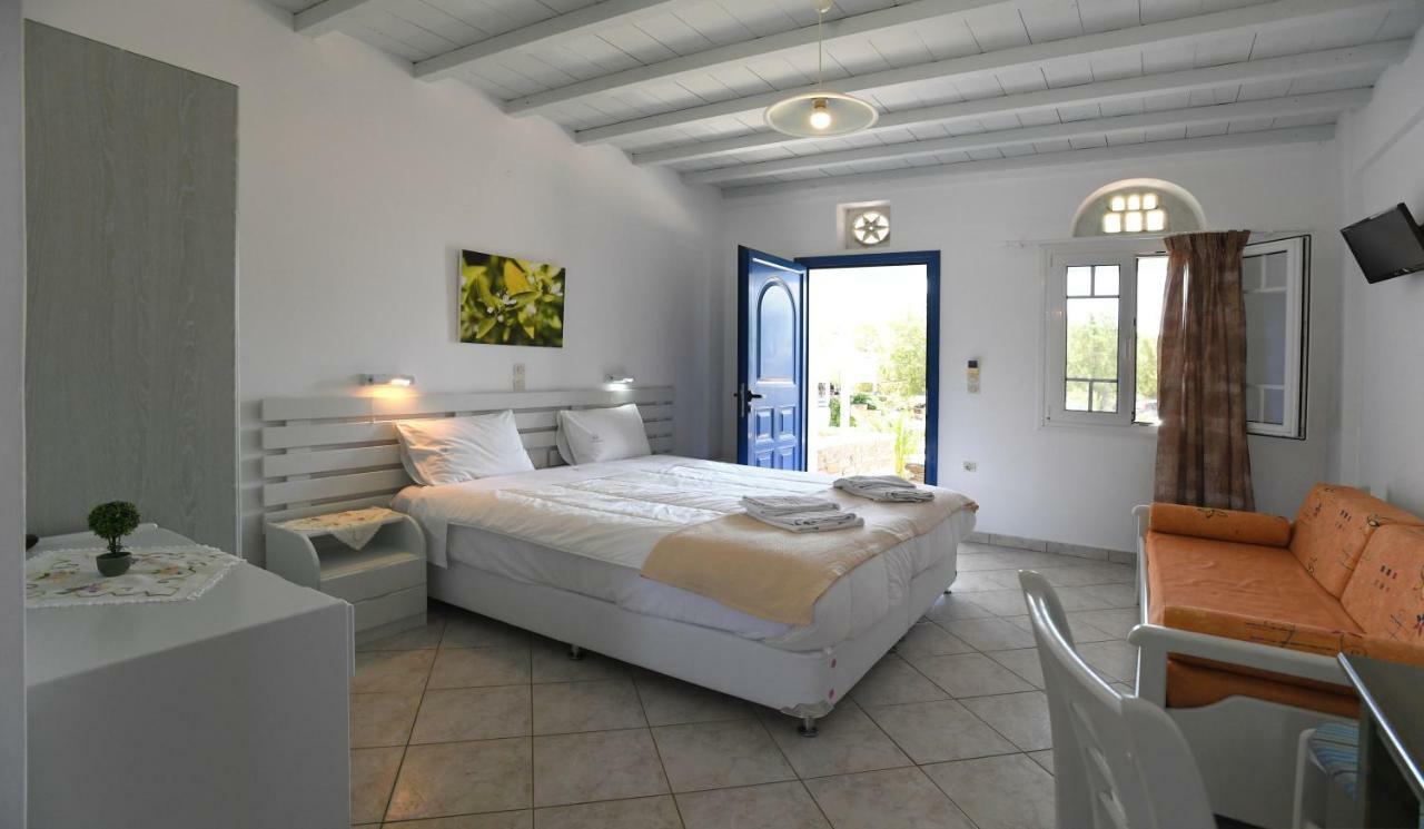 Nostos Beachfront Apartments & Studios Агиос-Иоаннис Экстерьер фото